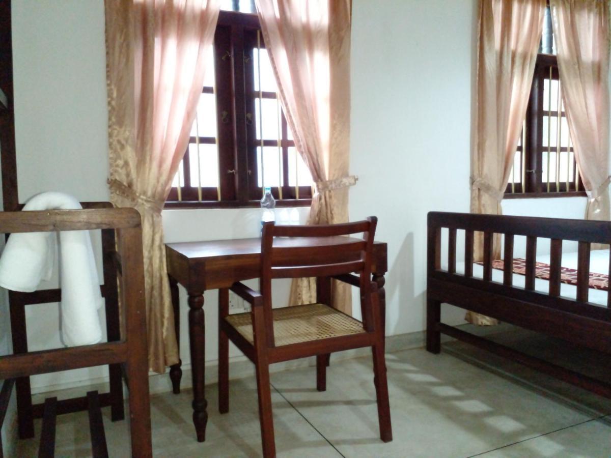 Muduna Walawwa Resort Kandy Zewnętrze zdjęcie