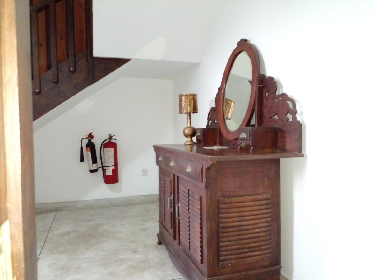 Muduna Walawwa Resort Kandy Zewnętrze zdjęcie