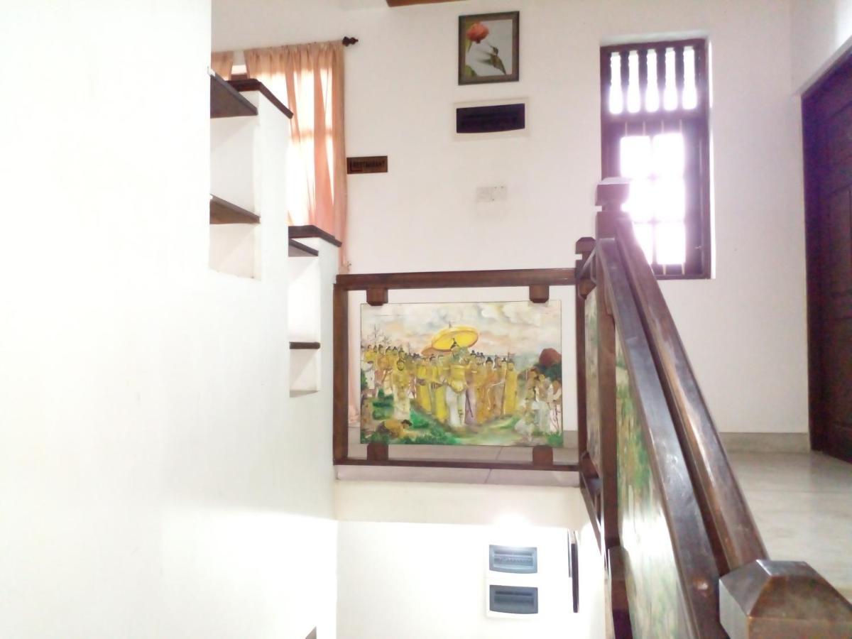 Muduna Walawwa Resort Kandy Zewnętrze zdjęcie