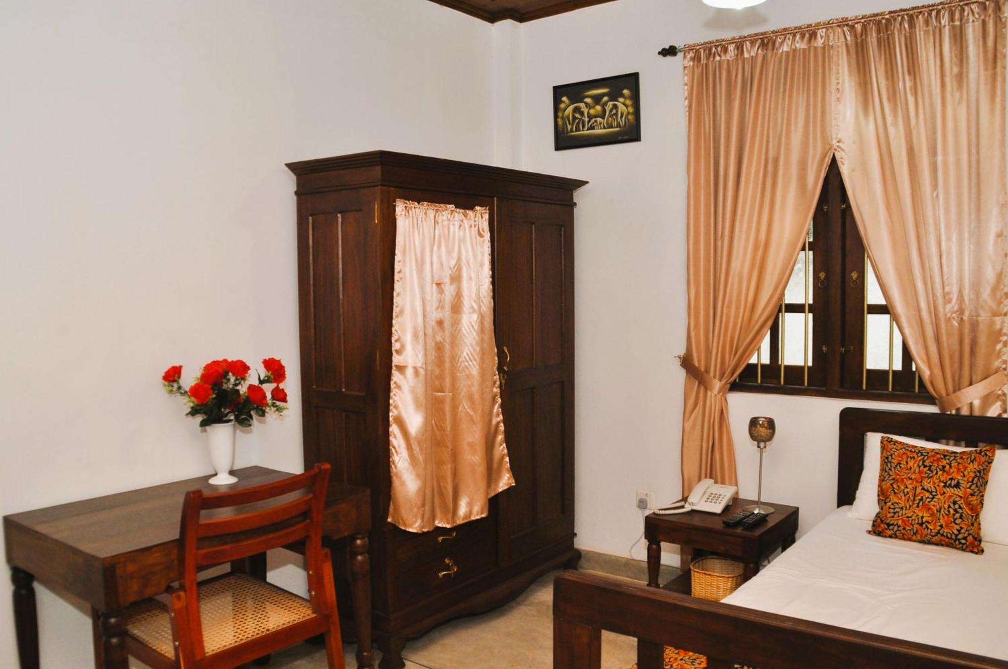 Muduna Walawwa Resort Kandy Zewnętrze zdjęcie